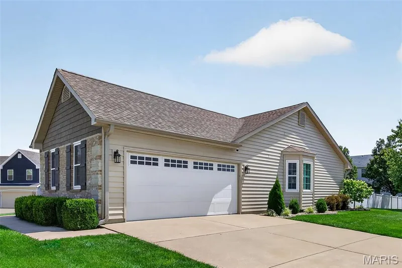 41 Old Yorktown Court, Wentzville, MO 63385 — listing photo 43 of 45