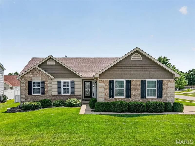 41 Old Yorktown Court, Wentzville, MO 63385 — listing photo 44 of 45