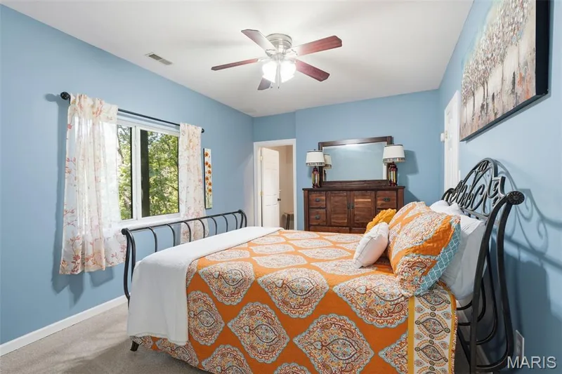 2nd bathroom w/Private full bathroom — 3311 Pine Cliff Road, Wildwood, MO 63038