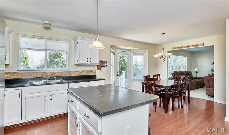 1488 Cochise Drive, O'Fallon, MO 63366 — listing photo 19 of 47