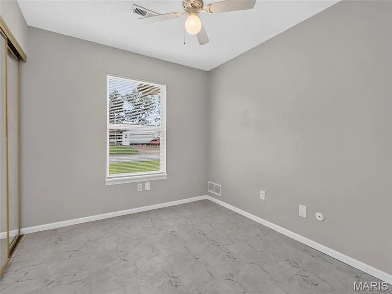 405 Prince Ruppert Drive, O'Fallon, MO 63366 — listing photo 18 of 32