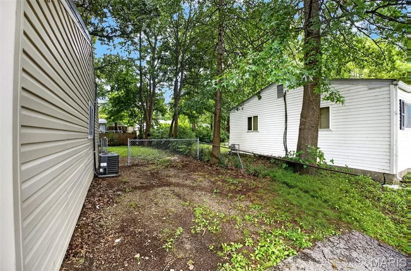 1444 E Pitman Avenue, Wentzville, MO 63385 — listing photo 23 of 24