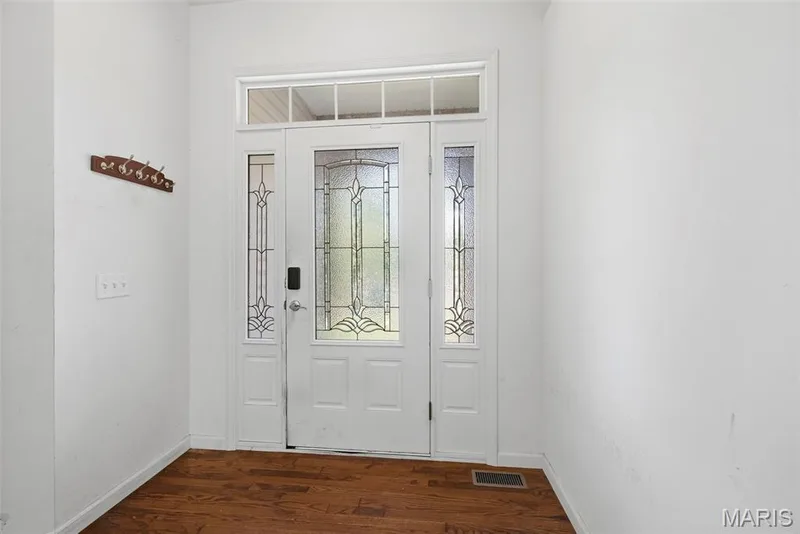 4124 Shepherds Hill Circle, St Peters, MO 63304 — listing photo 5 of 58