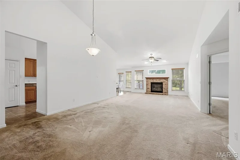 4124 Shepherds Hill Circle, St Peters, MO 63304 — listing photo 6 of 58