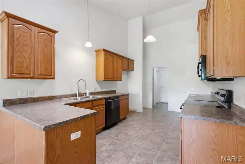 4124 Shepherds Hill Circle, St Peters, MO 63304 — listing photo 16 of 58