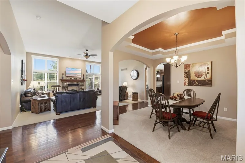 110 Cypress Meadows Drive, Wentzville, MO 63385 — listing photo 3 of 33