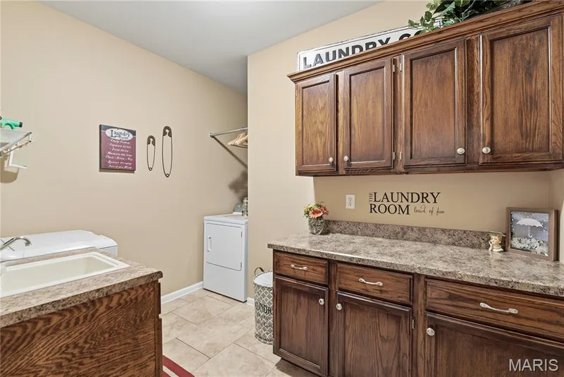 110 Cypress Meadows Drive, Wentzville, MO 63385 — listing photo 12 of 33