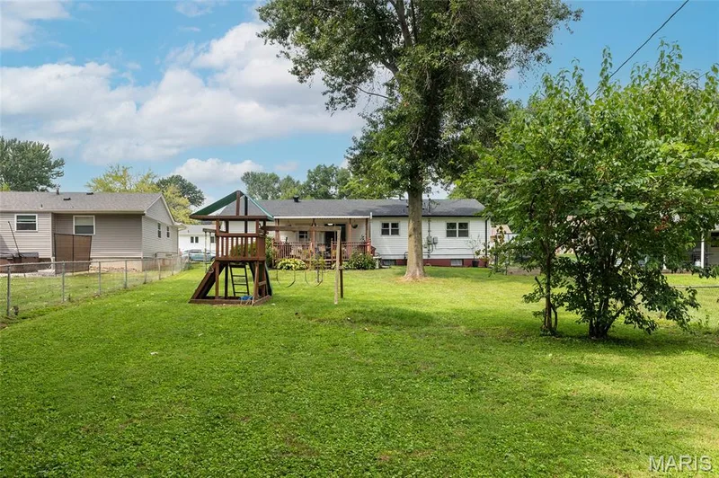 1133 Fordyce Lane, St Charles, MO 63303 — listing photo 21 of 23