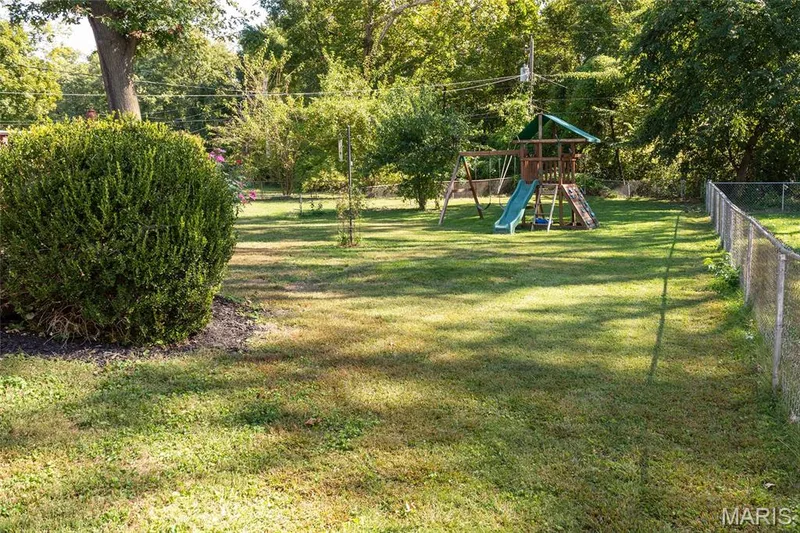 1133 Fordyce Lane, St Charles, MO 63303 — listing photo 25 of 27