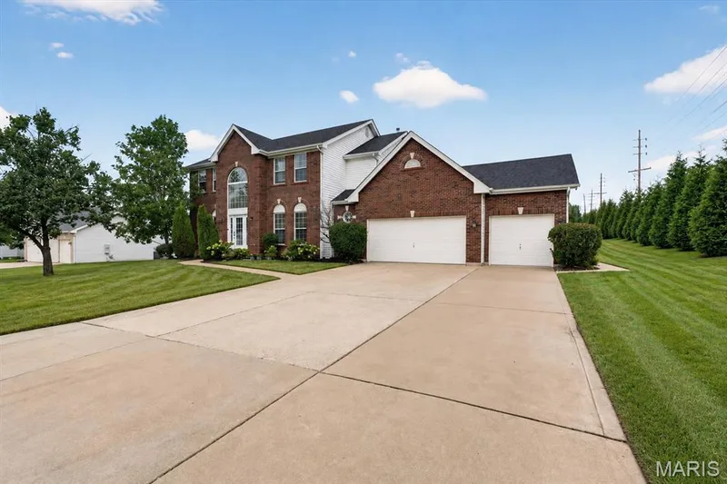 800 Dunbarton Drive, Weldon Spring, MO 63304 — listing photo 6 of 38