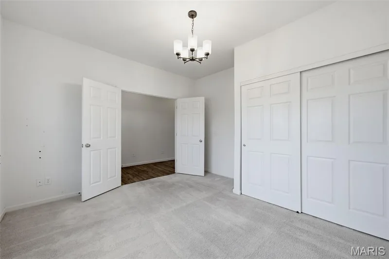 1555 Misty River Drive, St Paul, MO 63366 — listing photo 7 of 34