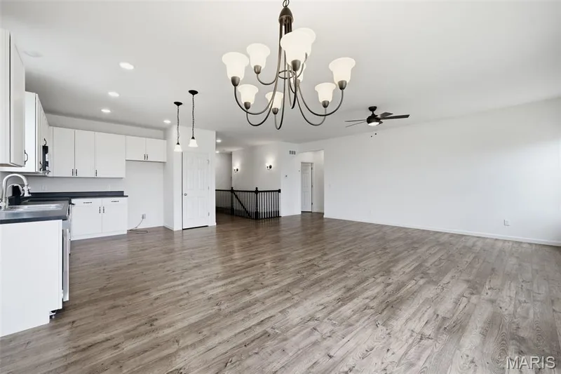 1555 Misty River Drive, St Paul, MO 63366 — listing photo 15 of 34