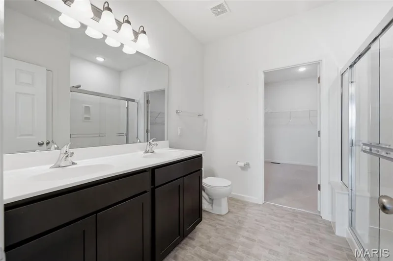 1555 Misty River Drive, St Paul, MO 63366 — listing photo 23 of 34