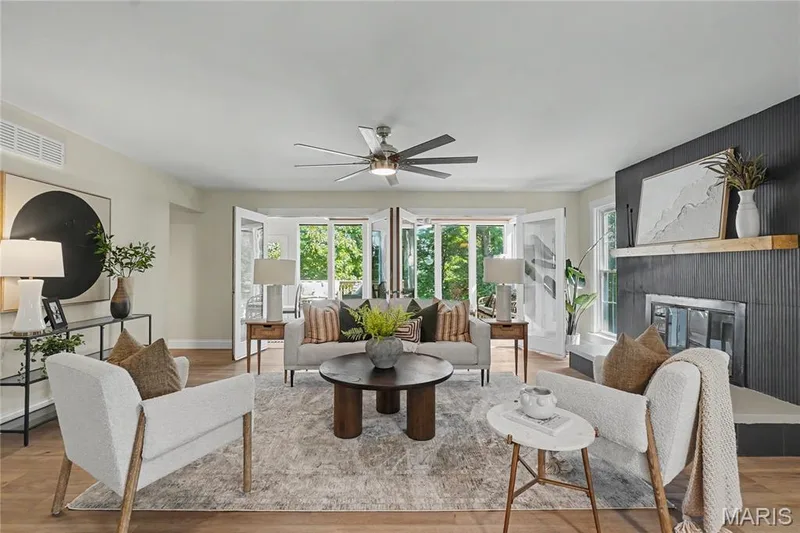 3 Oak Bluff Drive, Lake St. Louis, MO 63367 — listing photo 6 of 35