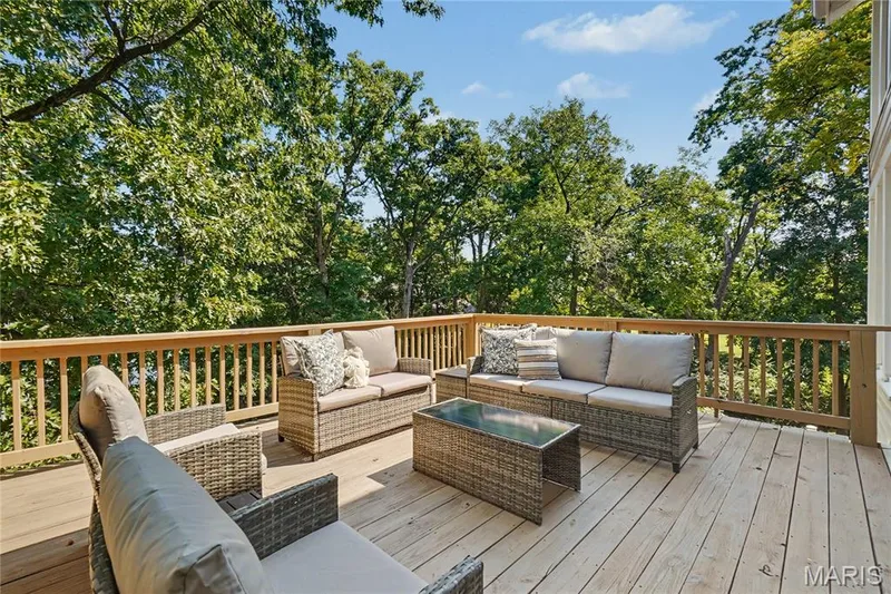 3 Oak Bluff Drive, Lake St. Louis, MO 63367 — listing photo 18 of 35