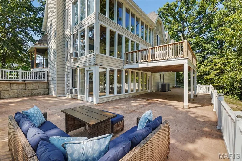 3 Oak Bluff Drive, Lake St. Louis, MO 63367 — listing photo 32 of 35