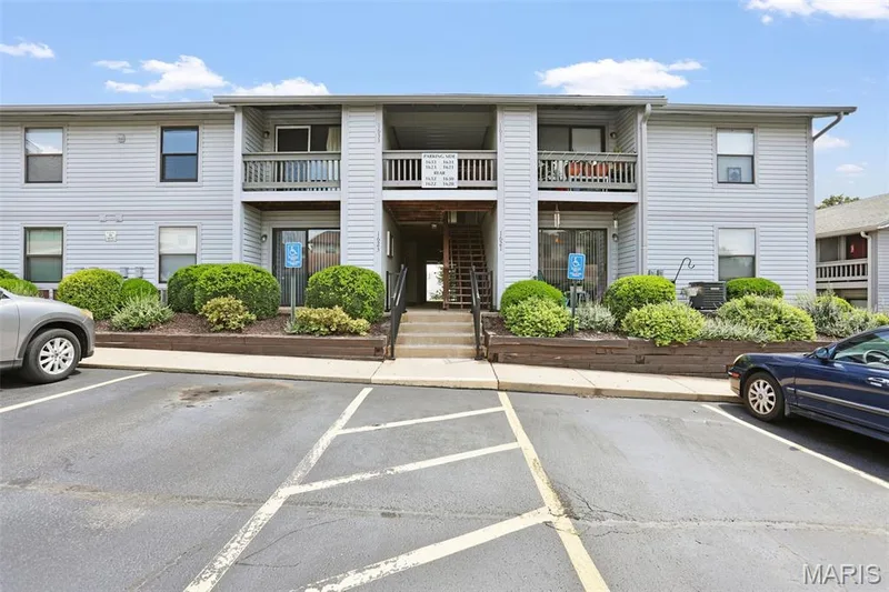 1630 Summergate Parkway #J, St Peters, MO 63303 — listing photo 17 of 19