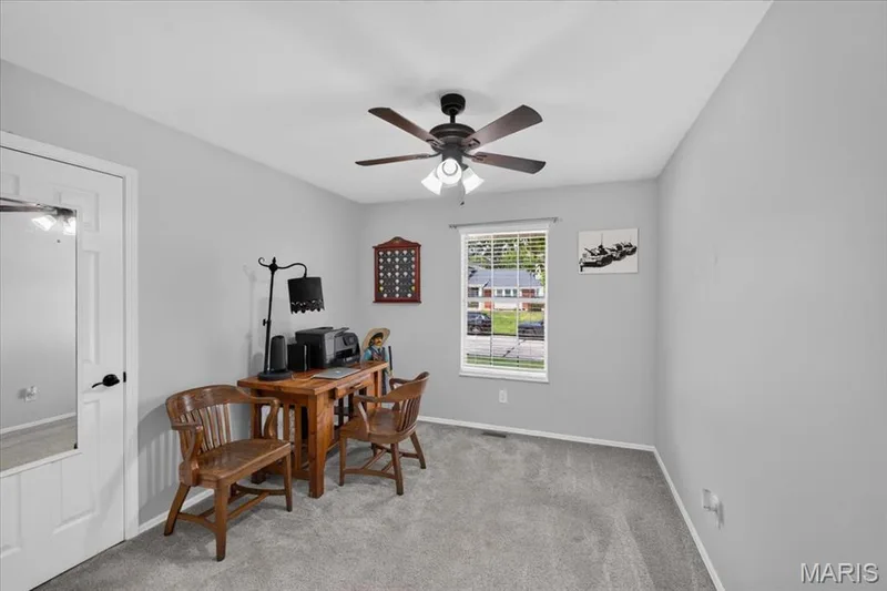 2713 Sundowner Drive, St Charles, MO 63303 — listing photo 13 of 24