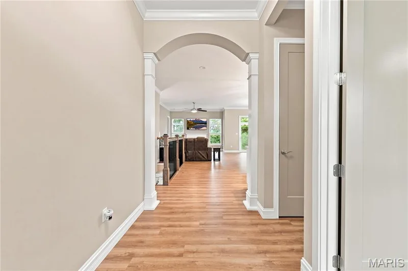 201 Keaton Woods Drive, St Charles, MO 63368 — listing photo 5 of 41
