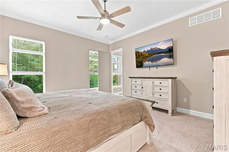 201 Keaton Woods Drive, St Charles, MO 63368 — listing photo 18 of 41