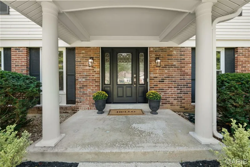 COVERED PORCH — 268 Kinderhook Drive, Chesterfield, MO 63017