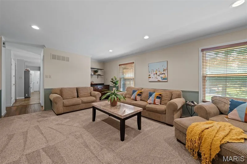 268 Kinderhook Drive, Chesterfield, MO 63017 — listing photo 16 of 34