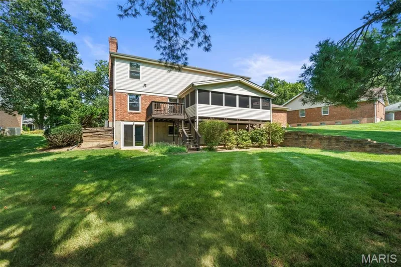 268 Kinderhook Drive, Chesterfield, MO 63017 — listing photo 32 of 34