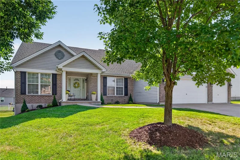 1314 Brighton Crest Drive, O'Fallon, MO 63366 — listing photo 7 of 53