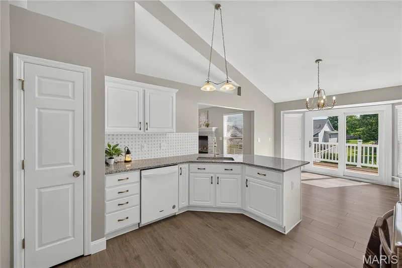 1314 Brighton Crest Drive, O'Fallon, MO 63366 — listing photo 26 of 53