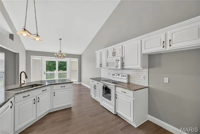 1314 Brighton Crest Drive, O'Fallon, MO 63366 — listing photo 27 of 53
