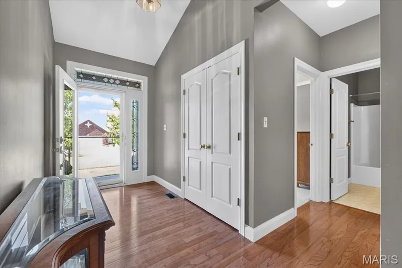 2418 Golden Bear Way #711A, Wentzville, MO 63385 — listing photo 8 of 69