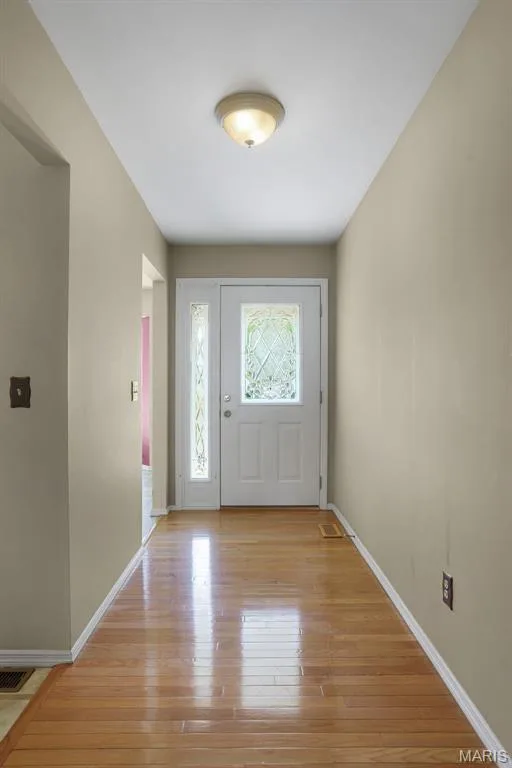 32 Green Park Lane #32A, O'Fallon, MO 63366 — listing photo 3 of 28