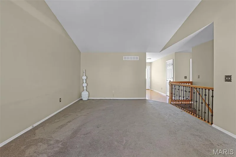 32 Green Park Lane #32A, O'Fallon, MO 63366 — listing photo 5 of 28