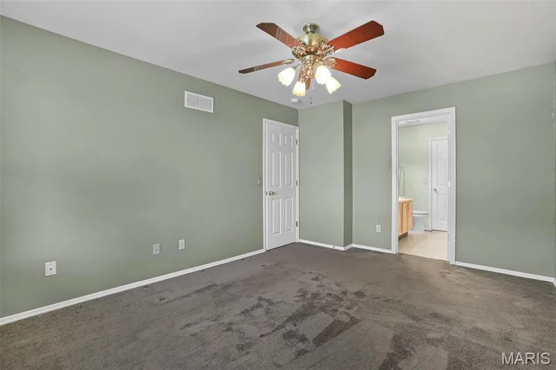 32 Green Park Lane #32A, O'Fallon, MO 63366 — listing photo 18 of 28