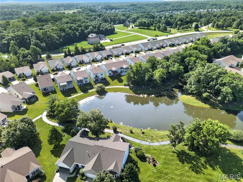 1061 Silo Bend Drive, Wentzville, MO 63385 — listing photo 41 of 44