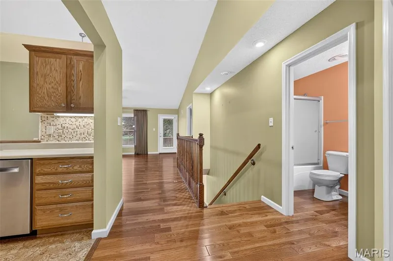 1061 Silo Bend Drive, Wentzville, MO 63385 — listing photo 19 of 44