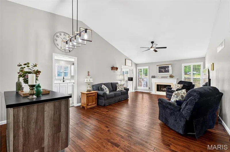 2417 S Lakeridge Court #14, Lake St. Louis, MO 63367 — listing photo 6 of 34
