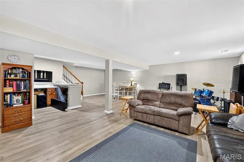 2417 S Lakeridge Court #14, Lake St. Louis, MO 63367 — listing photo 24 of 34