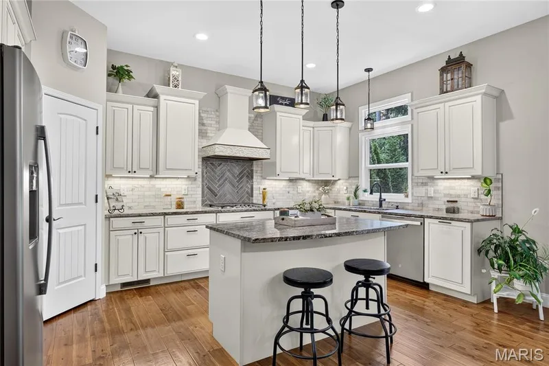 524 Stonewolf Creek Drive, Wentzville, MO 63385 — listing photo 9 of 56