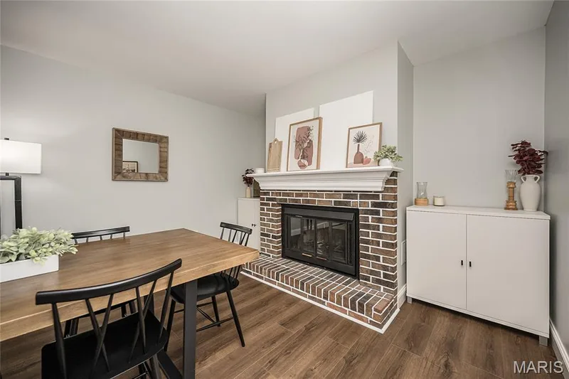 33 W Garden Walk Drive, St Peters, MO 63376 — listing photo 13 of 38