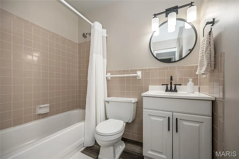 33 W Garden Walk Drive, St Peters, MO 63376 — listing photo 16 of 38