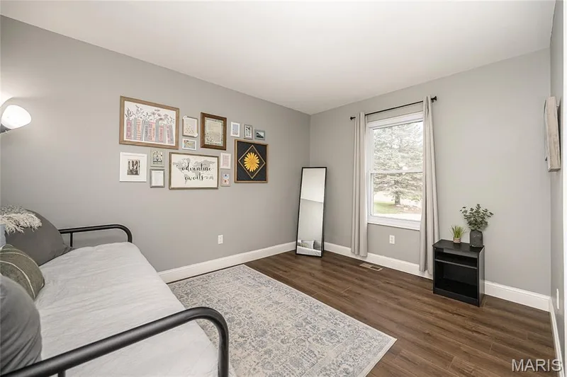 33 W Garden Walk Drive, St Peters, MO 63376 — listing photo 18 of 38