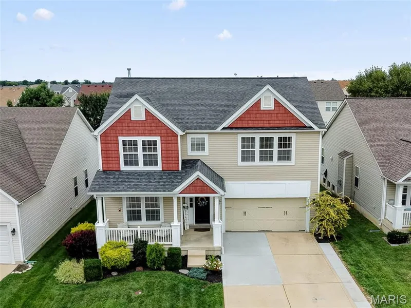 1805 English Oak Drive, Lake St. Louis, MO 63367 — listing photo 3 of 39
