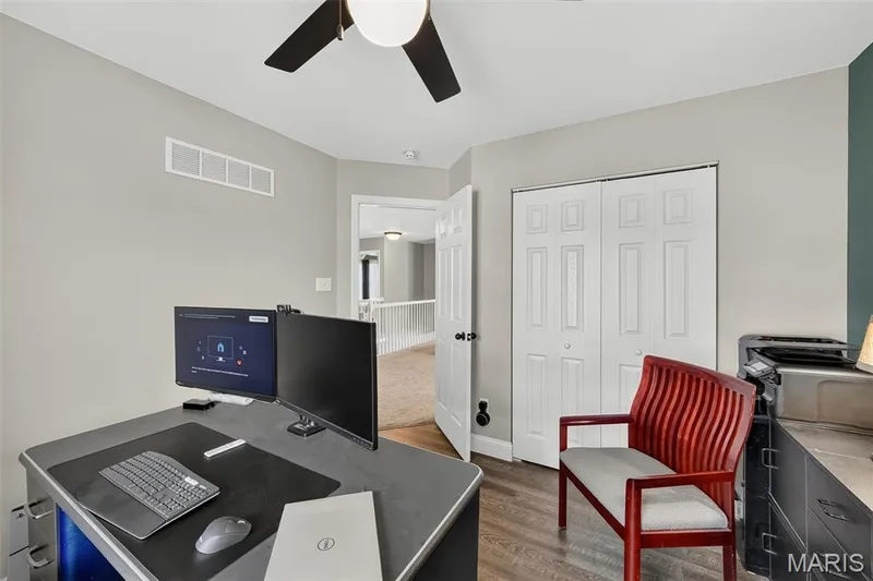 1805 English Oak Drive, Lake St. Louis, MO 63367 — listing photo 16 of 39
