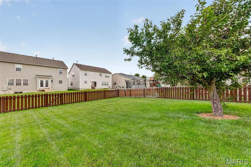 1805 English Oak Drive, Lake St. Louis, MO 63367 — listing photo 36 of 39
