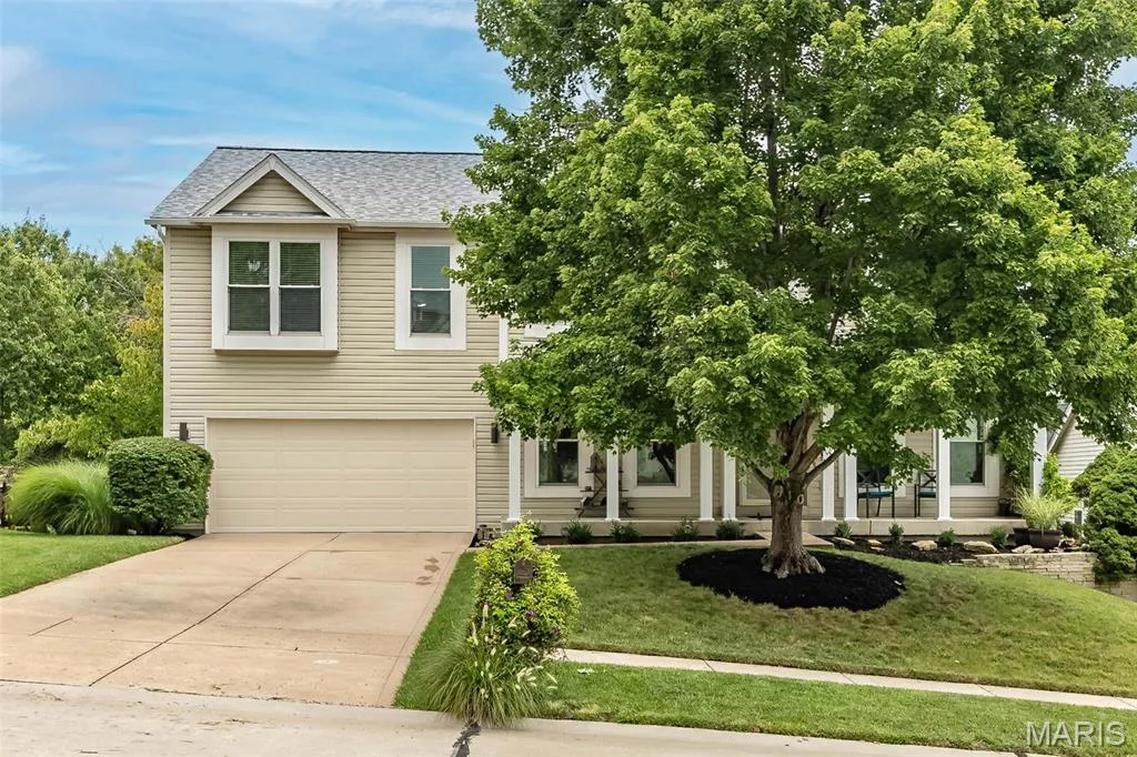 204 Hillsboro Court, O'Fallon, MO 63368 — listing photo 1 of 51