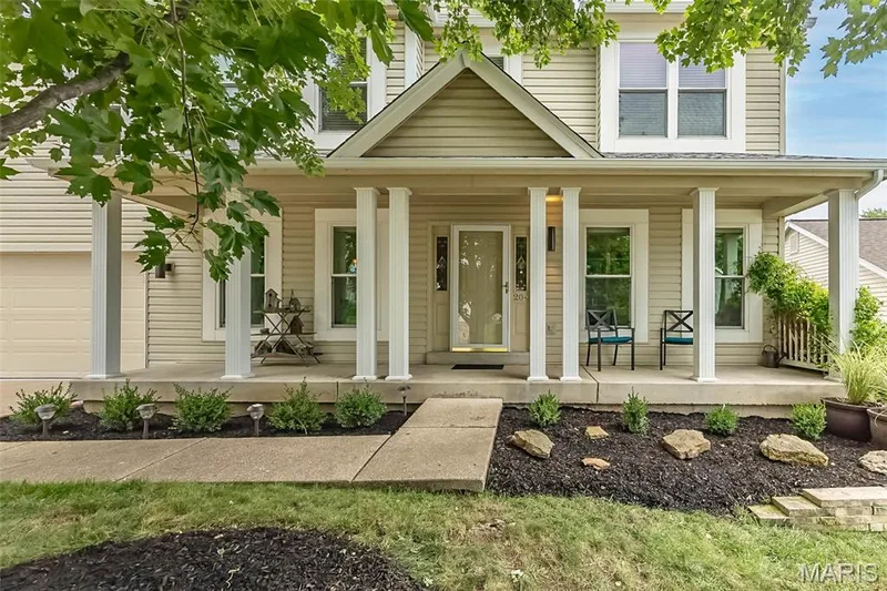 204 Hillsboro Court, O'Fallon, MO 63368 — listing photo 3 of 51