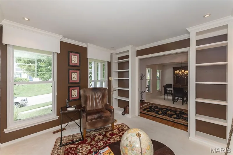 204 Hillsboro Court, O'Fallon, MO 63368 — listing photo 6 of 51