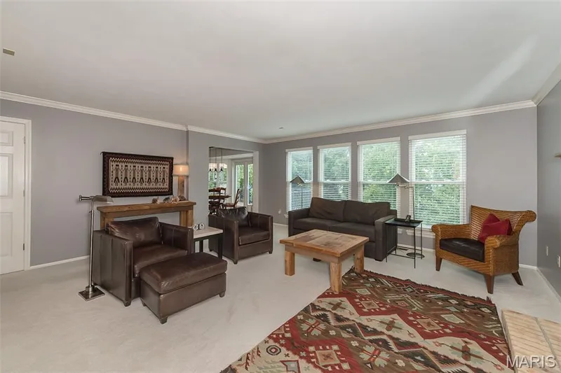 204 Hillsboro Court, O'Fallon, MO 63368 — listing photo 9 of 51