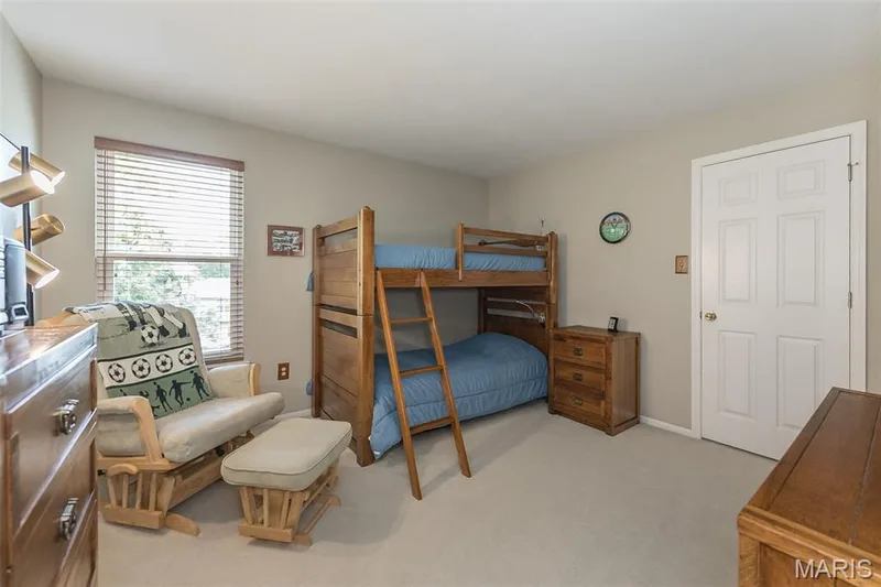 204 Hillsboro Court, O'Fallon, MO 63368 — listing photo 33 of 51